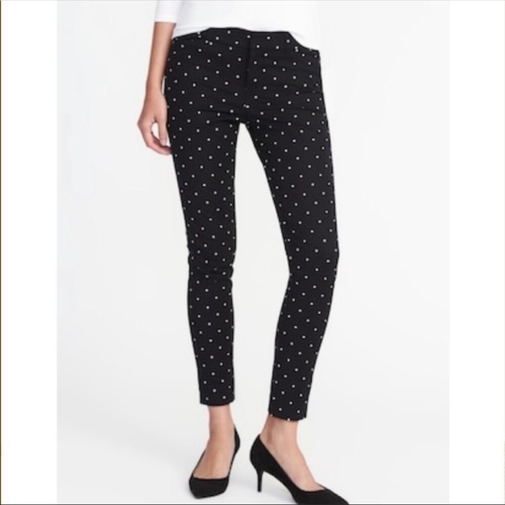 Old Navy Pixie Stretch Pant